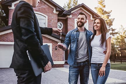 Lower Your Cost to Purchase a Home with Our 3-2-1 Home Plus Program featured image
